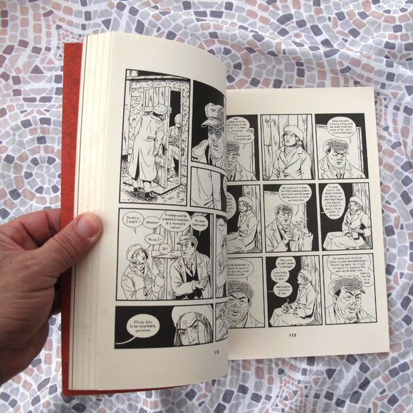 COMICS & GRAPHIC NOVELS | Berlin: City of Stones: Book One by Jason Lutes - Picture 3 of 14